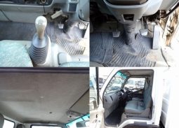 Mitsubishi Fuso Canter (4D33) 2002 full