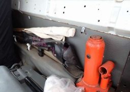 Mitsubishi Fuso Canter (4D33) 2000 full