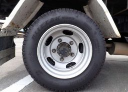 Mitsubishi Fuso Canter (4D33) 2000 full