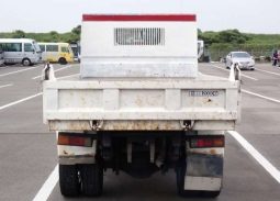 Mitsubishi Fuso Canter (4D33) 2000 full