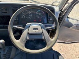 Mitsubishi Fuso Canter Flat Body (4D33) full