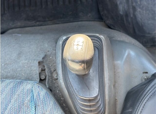 Mitsubishi Fuso Canter Flat Body (4D33) full