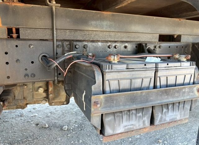 Mitsubishi Fuso Canter Flat Body (4D33) full