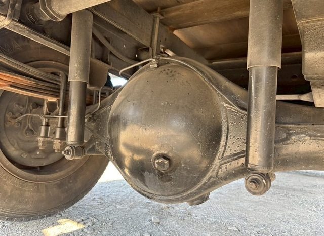 Mitsubishi Fuso Canter Flat Body (4D33) full