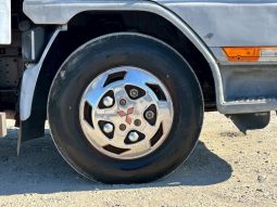 Mitsubishi Fuso Canter Flat Body (4D33) full