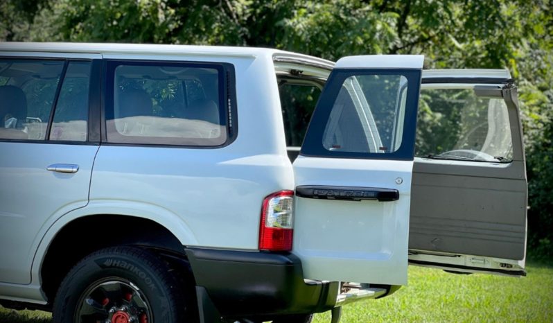 Nissan Patrol Y61 1998 full