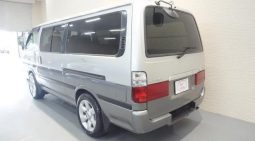 Toyota Hiace Van 2003 full