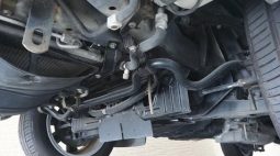 Toyota Hiace Van 2003 full