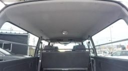 Toyota Hiace Van 2003 full