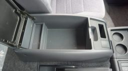 Toyota Hiace Van 2003 full