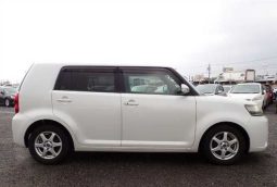 Toyota Corolla Rumion 2009 full