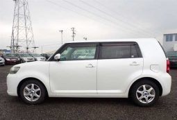 Toyota Corolla Rumion 2009 full