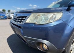 Subaru Foreaster 2012 full