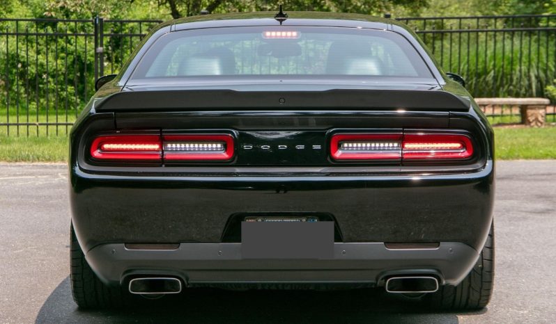 Dodge Challenger R/T Scat Pack 2015 full