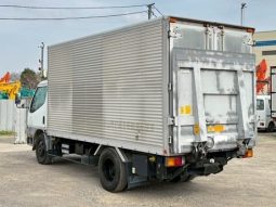 Mitsubishi Fuso Canter (4D33 2 Tonner) 1999 full
