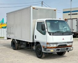 Mitsubishi Fuso Canter (4D33 2 Tonner) 1999 full