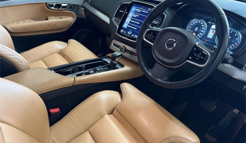 Volvo XC90 T6 Momentum 2015 full