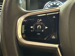 Volvo XC90 T6 Momentum 2015 full