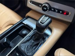 Volvo XC90 T6 Momentum 2015 full