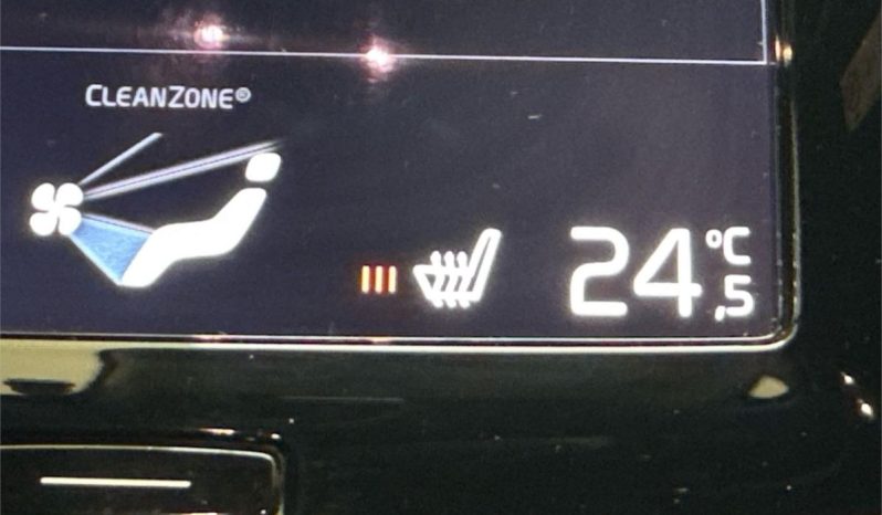 Volvo XC90 T6 Momentum 2015 full