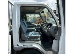 Mitsubishi Fuso Canter 1995  (4D33) full