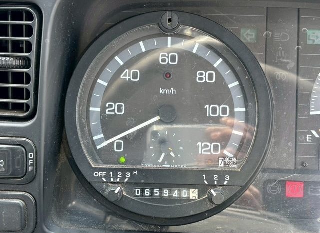 Mitsubishi Fuso Canter 1995  (4D33) full