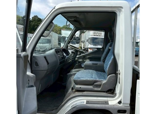 Mitsubishi Fuso Canter 1995  (4D33) full