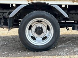 Mitsubishi Fuso Canter 1995  (4D33) full