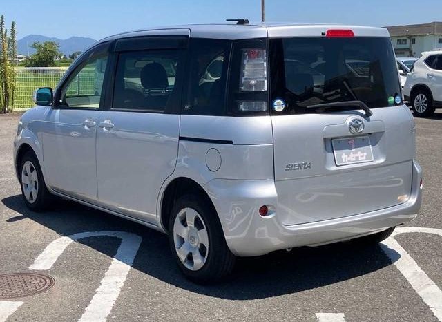 Toyota Sienta G 2012 full