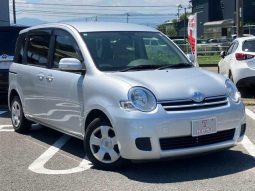 Toyota Sienta G 2012 full