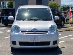 Toyota Sienta G 2012