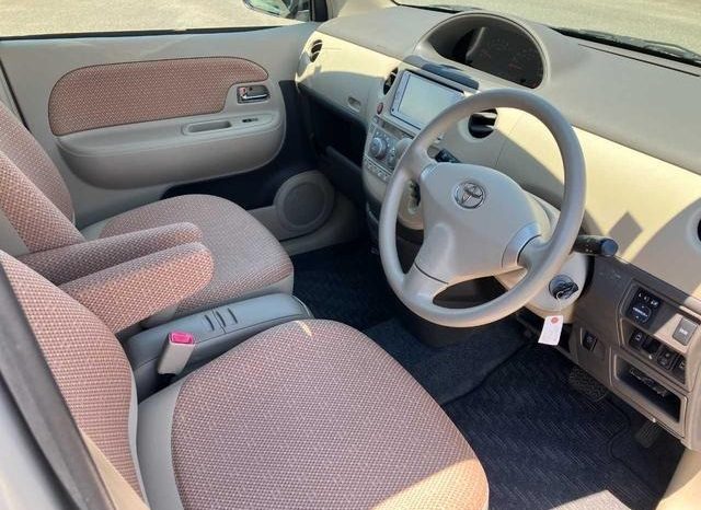 Toyota Sienta G 2012 full