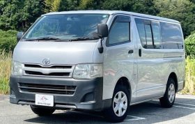 Toyota Hiace Van Long Justlow DX 2011