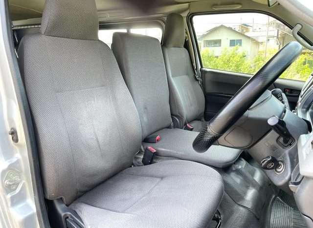 Toyota Hiace Van Long Justlow DX 2011 full