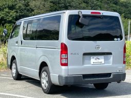 Toyota Hiace Van Long Justlow DX 2011 full