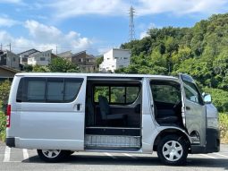 Toyota Hiace Van Long Justlow DX 2011 full