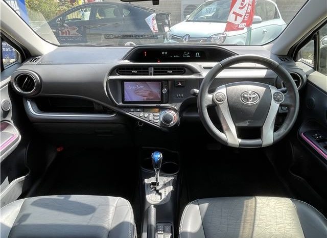 Toyota Aqua 2014 full