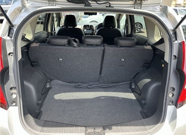 Nissan Note e-POWER Medalist 2016 full