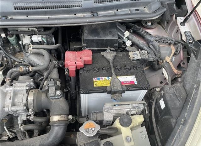 Nissan Note Medalist 2014 full