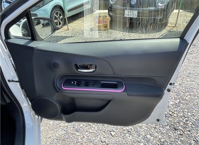 Toyota Aqua 2014 full