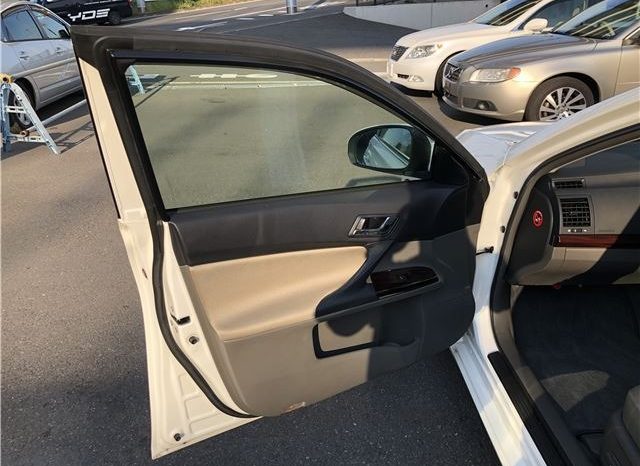 Toyota Mark X 250G Relax Selection 2010 full