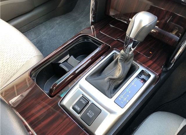 Toyota Mark X 250G Relax Selection 2010 full