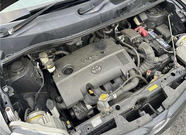 Toyota Sienta DICE 2012 full