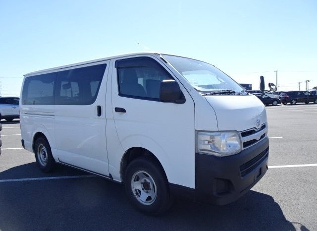 Toyota Hiace Van Long DX 2010 full
