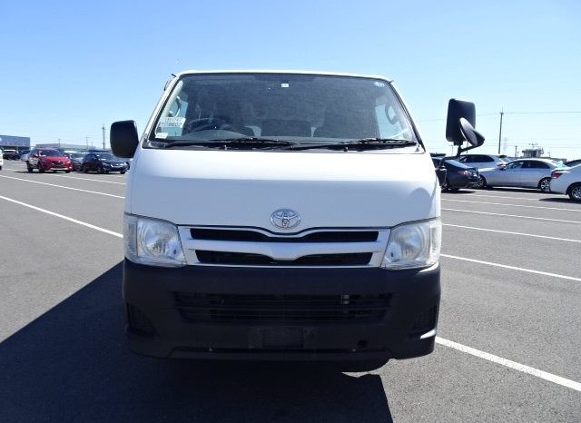 Toyota Hiace Van Long DX 2010 full