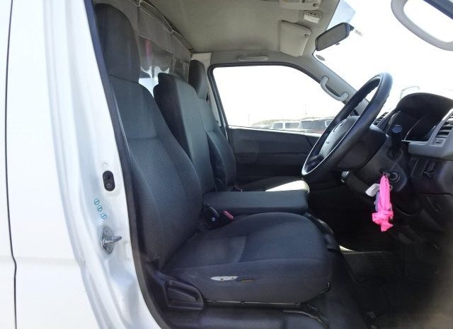 Toyota Hiace Van Long DX 2010 full