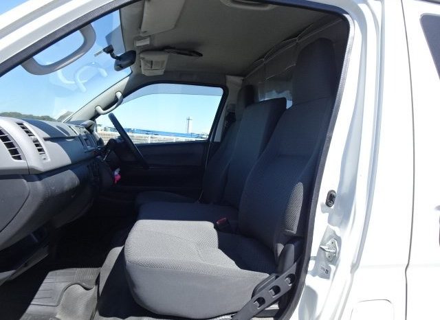 Toyota Hiace Van Long DX 2010 full