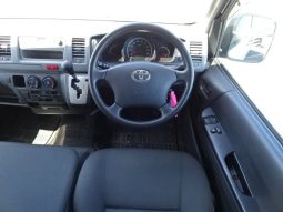 Toyota Hiace Van Long DX 2010 full