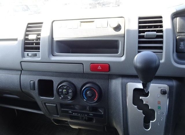 Toyota Hiace Van Long DX 2010 full