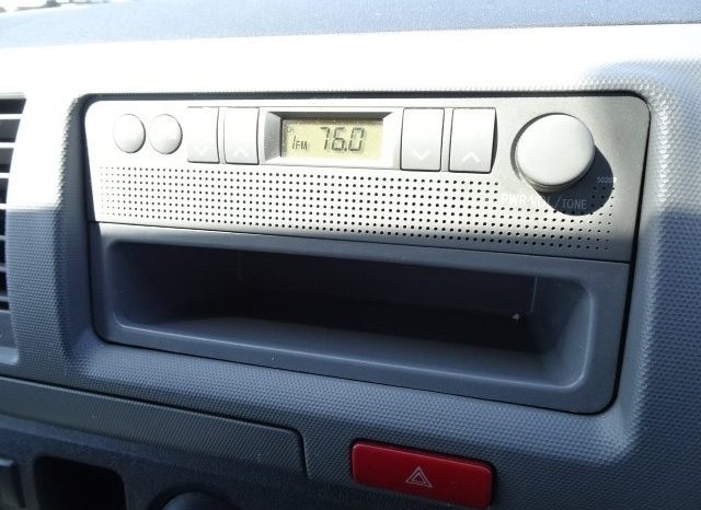 Toyota Hiace Van Long DX 2010 full